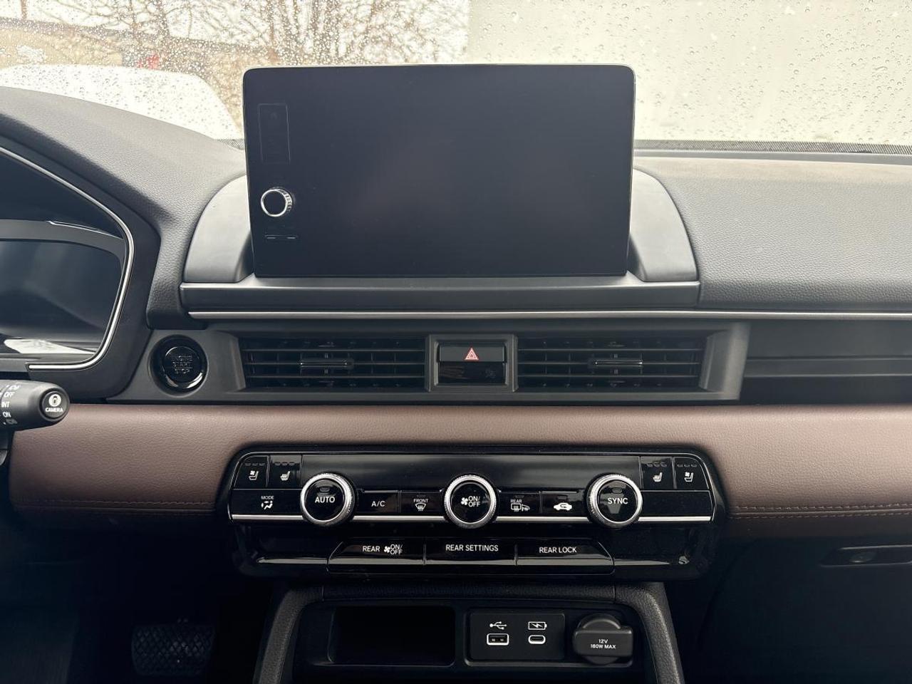 2025 Honda Pilot Touring Honda Certified With 7YR/160K Warranty Photo