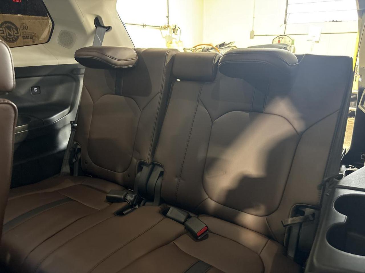 2025 Honda Pilot Touring Honda Certified With 7YR/160K Warranty Photo