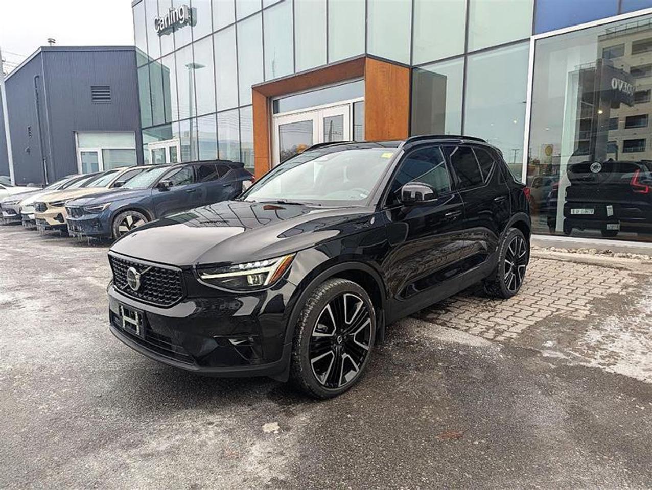 2025 Volvo XC40 B5 Ultra   AWD   Low KM   21” Wheels   Clean Photo
