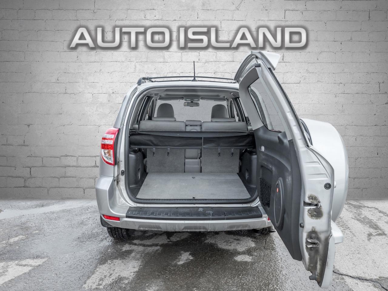 2009 Toyota RAV4 4WD V6 Limited, Leather, Sunroof, Camera Photo