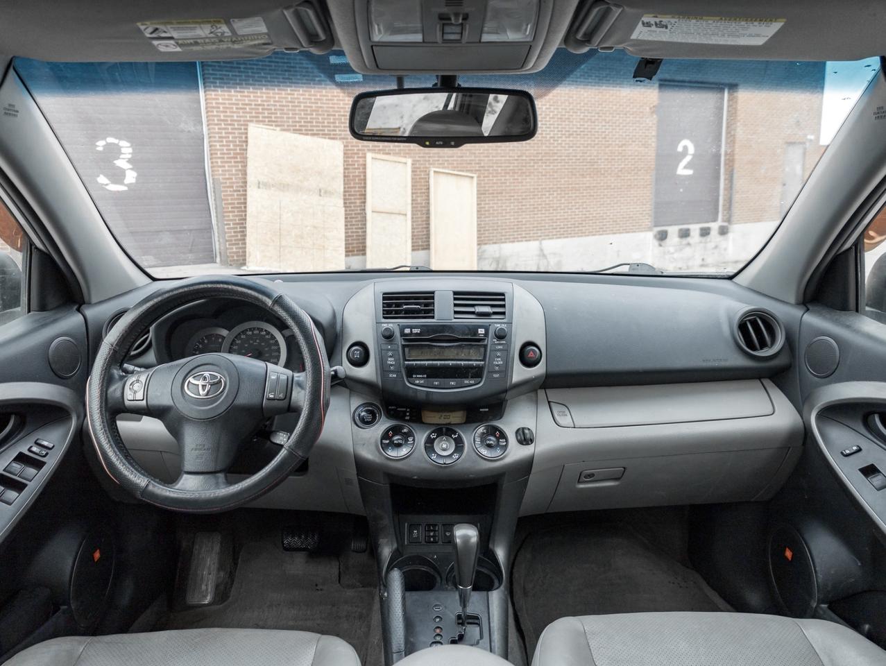 2009 Toyota RAV4 4WD V6 Limited, Leather, Sunroof, Camera Photo