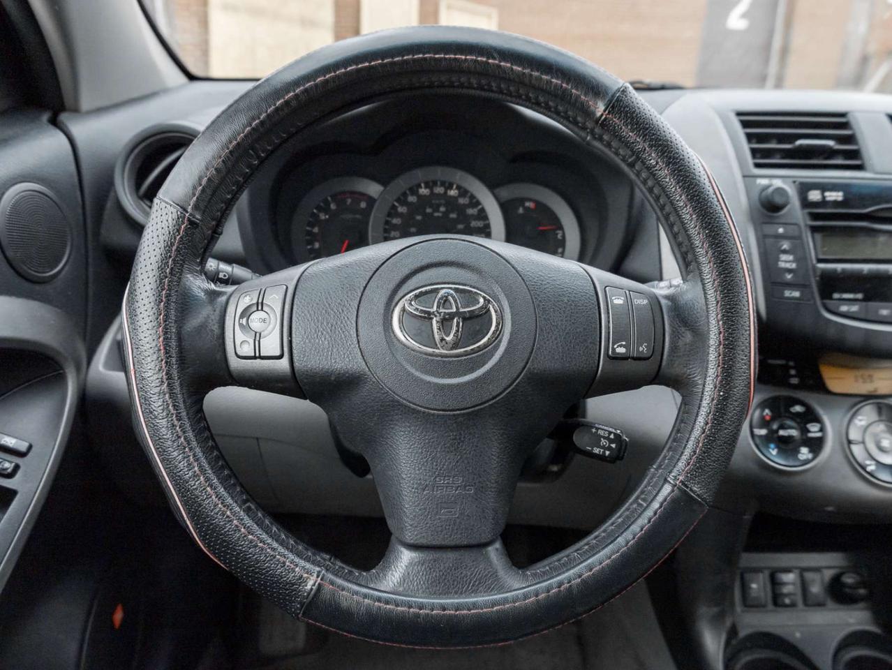 2009 Toyota RAV4 4WD V6 Limited, Leather, Sunroof, Camera Photo