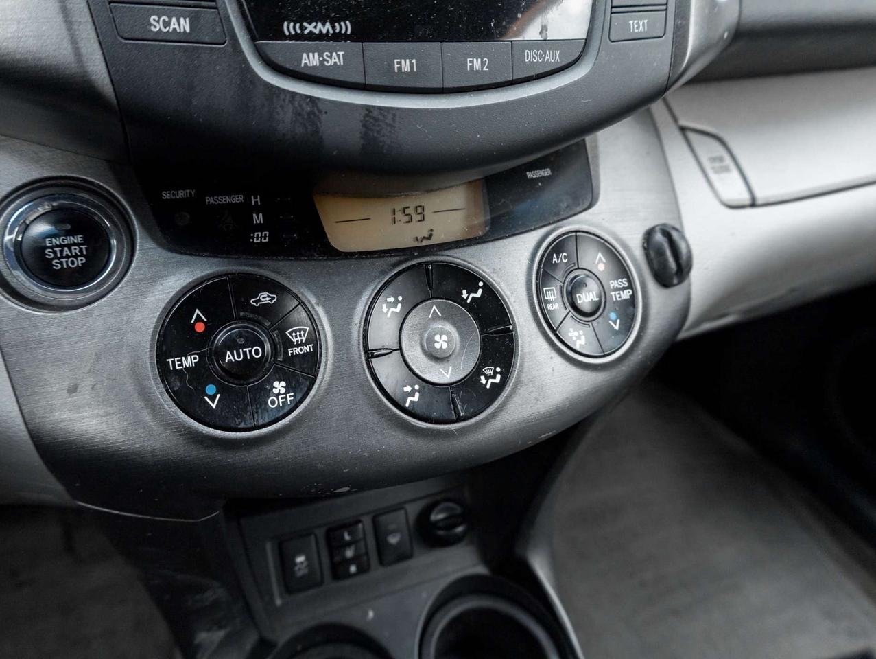 2009 Toyota RAV4 4WD V6 Limited, Leather, Sunroof, Camera Photo