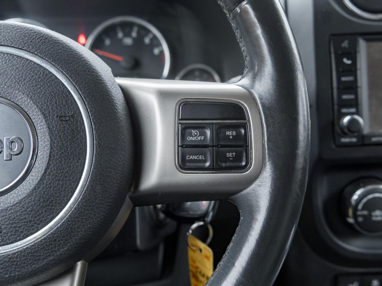 2012 Jeep Patriot FWD Limited, Leather, Sunroof Photo