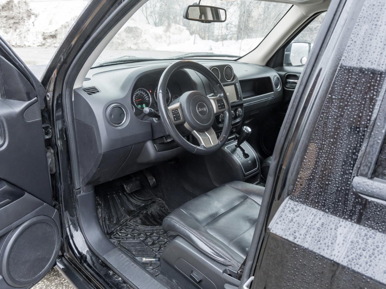 2012 Jeep Patriot FWD Limited, Leather, Sunroof Photo