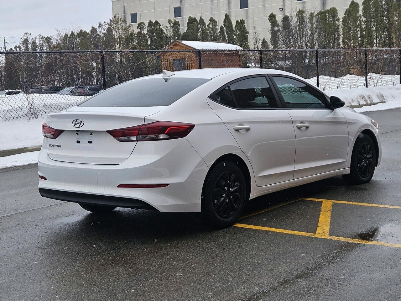 2017 Hyundai Elantra GL,  Camera Photo