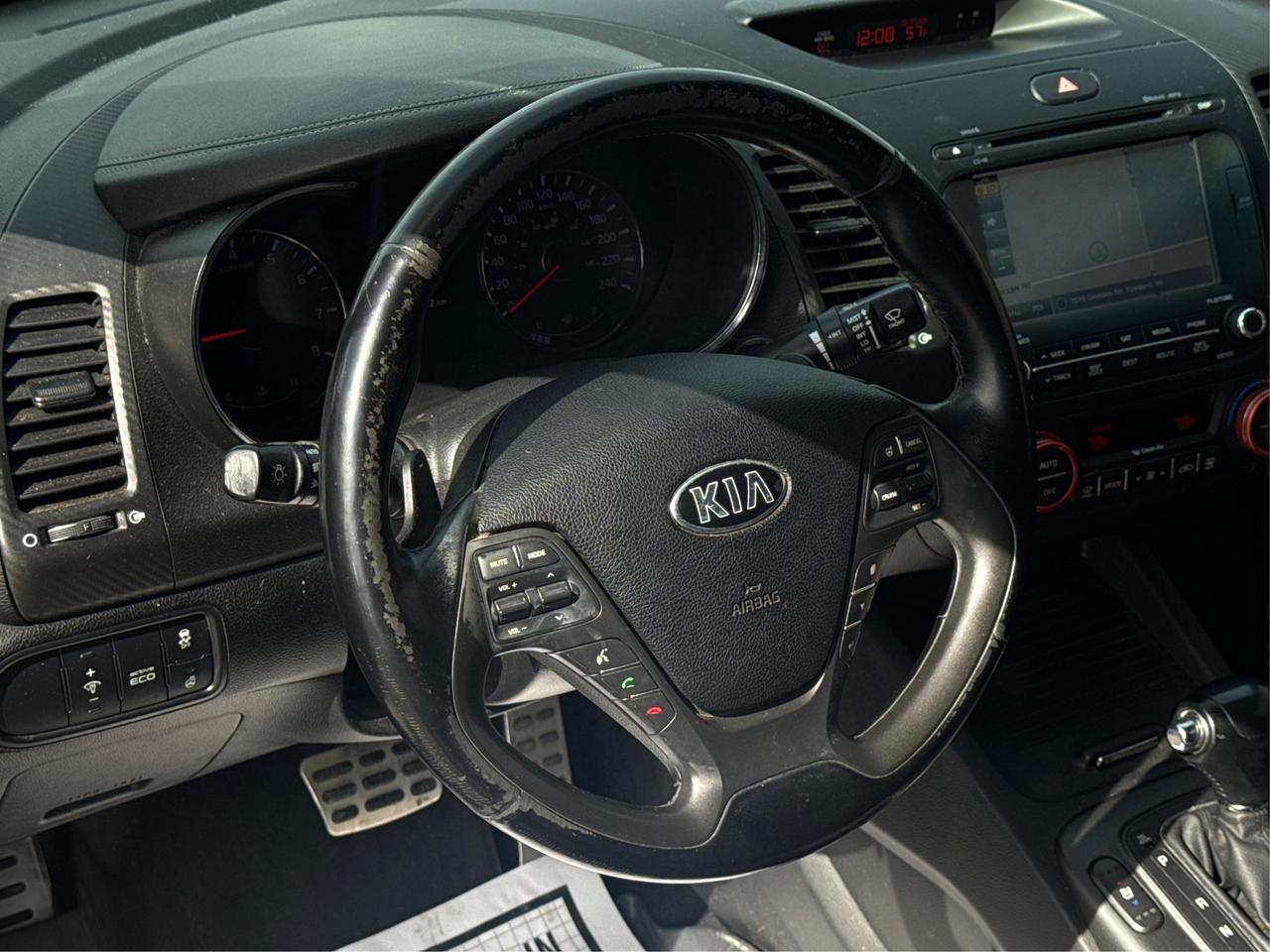 2016 Kia Forte Koup CERTIFIED  LEATHER MINT   NAV   ROOF WE FINANCE Photo