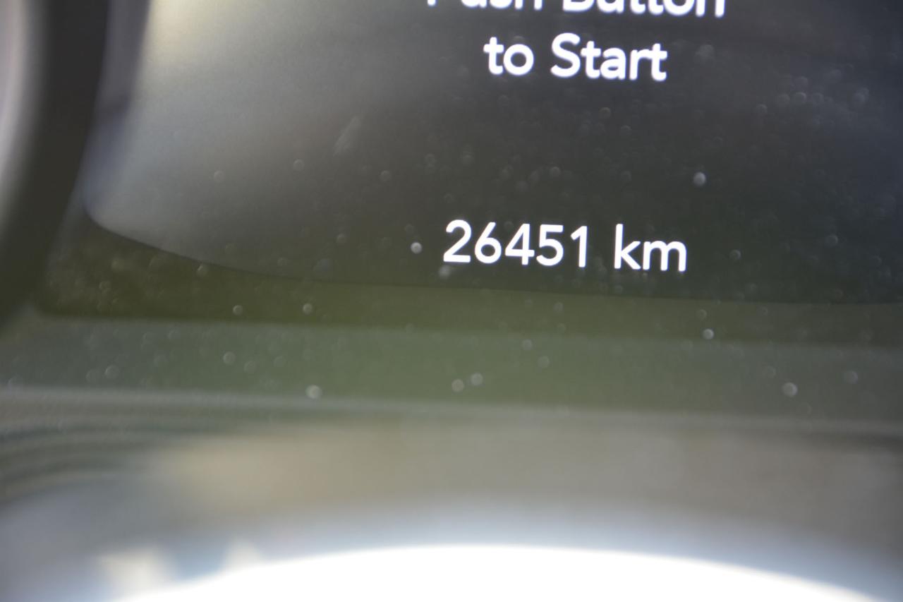 2024 Jeep Wrangler Sahara Photo