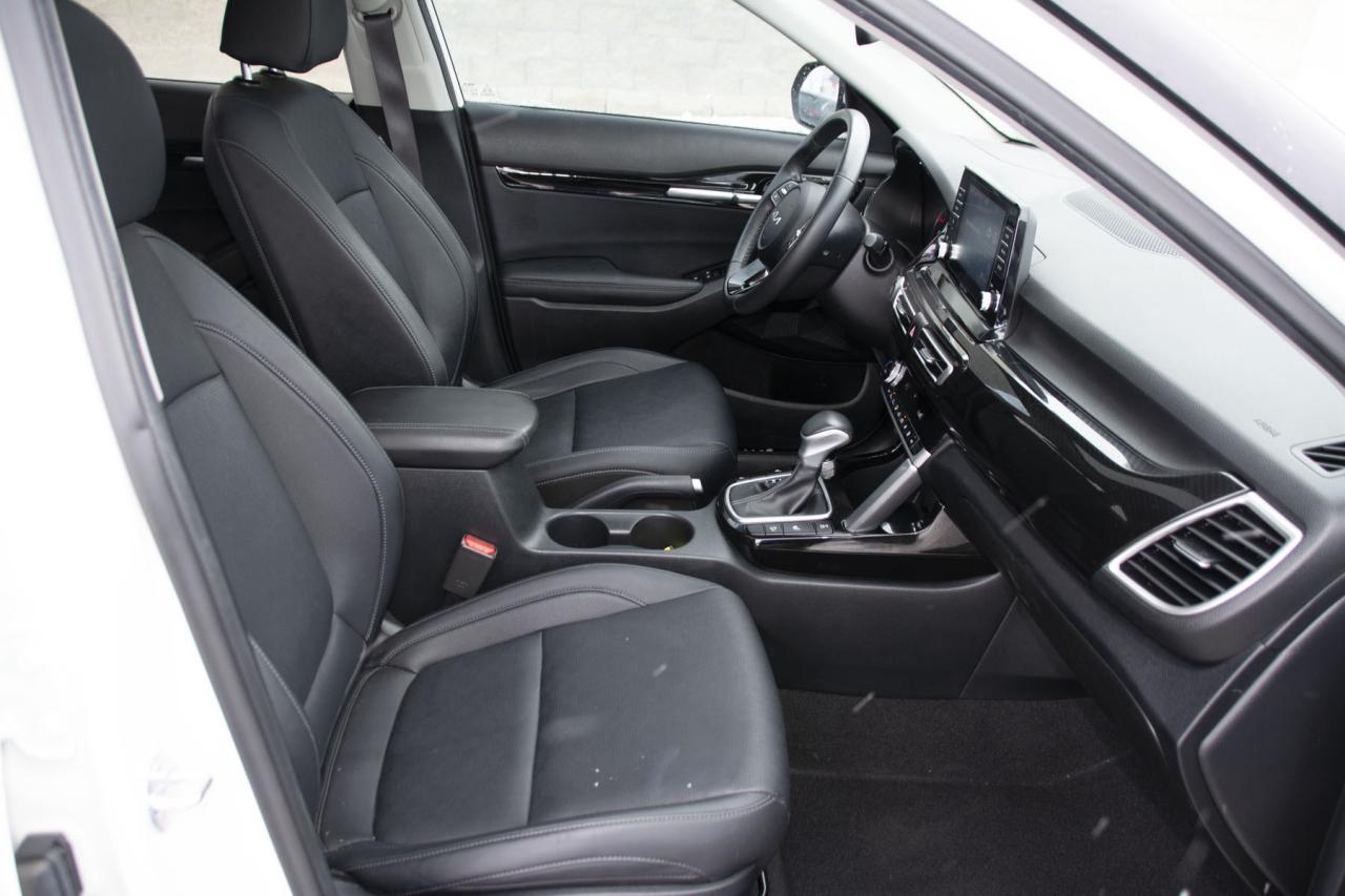 2023 Kia Seltos EX Photo