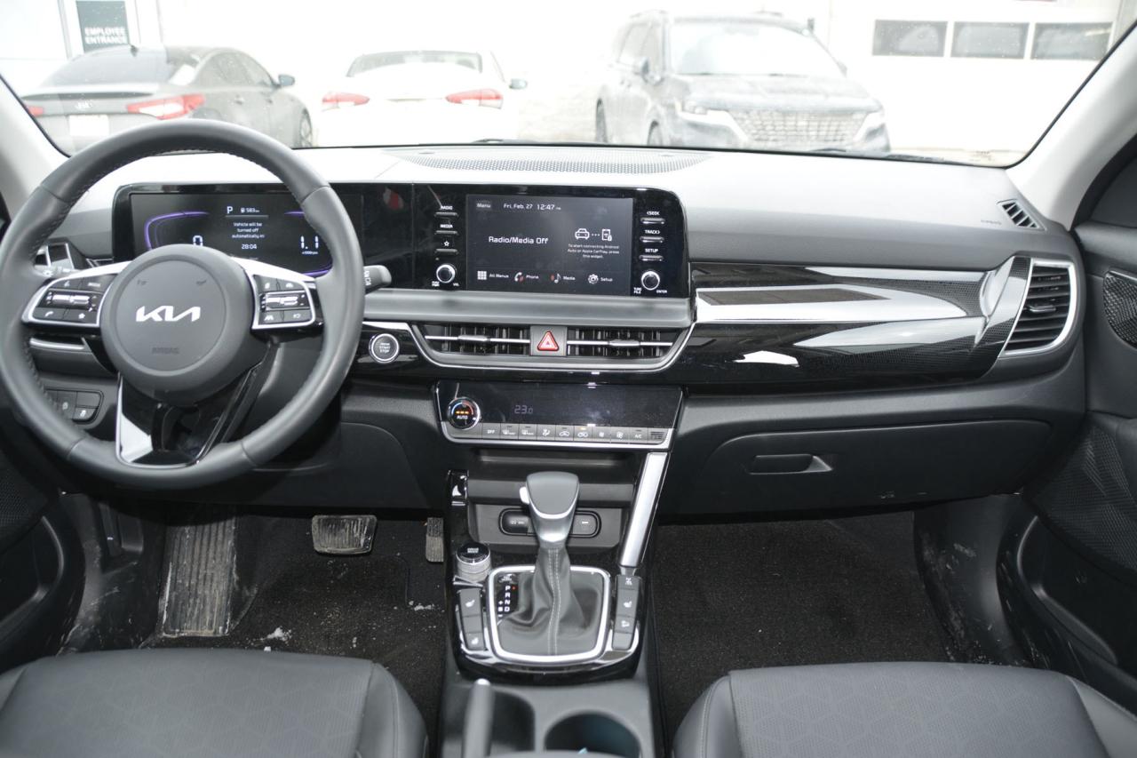 2026 Kia Seltos EX Photo4