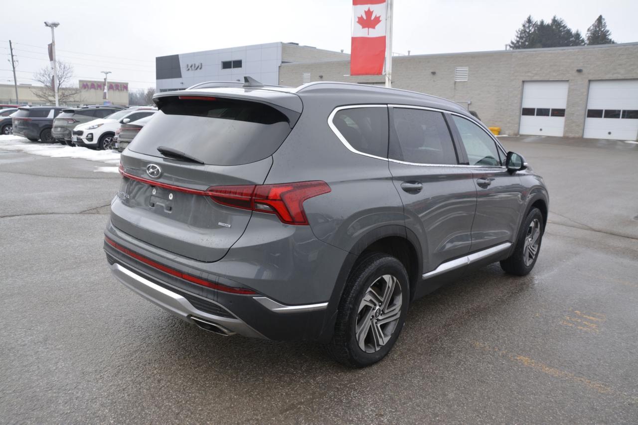 2023 Hyundai Santa Fe Preferred Photo