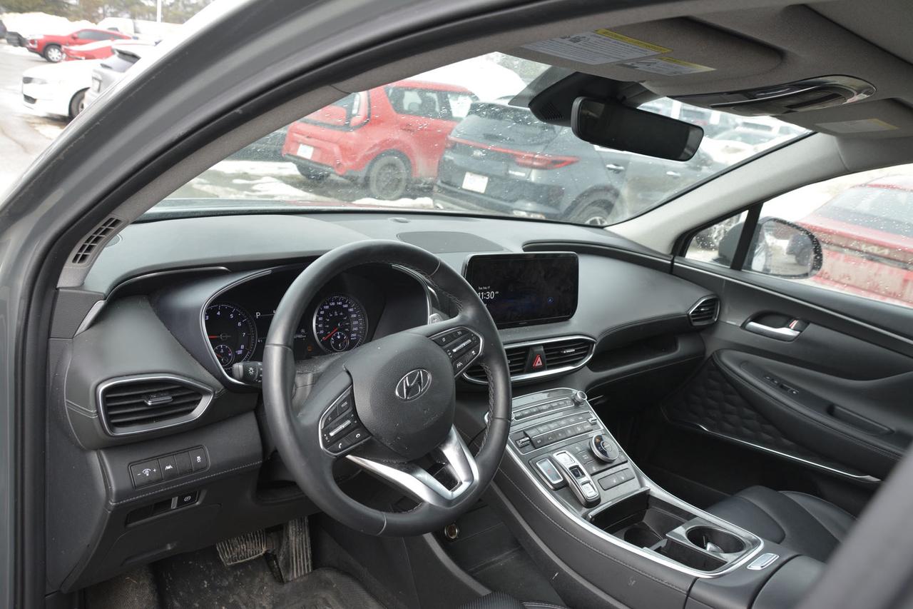 2023 Hyundai Santa Fe Preferred Photo