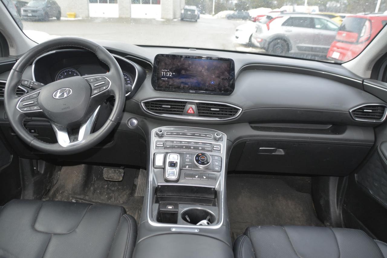 2023 Hyundai Santa Fe Preferred Photo