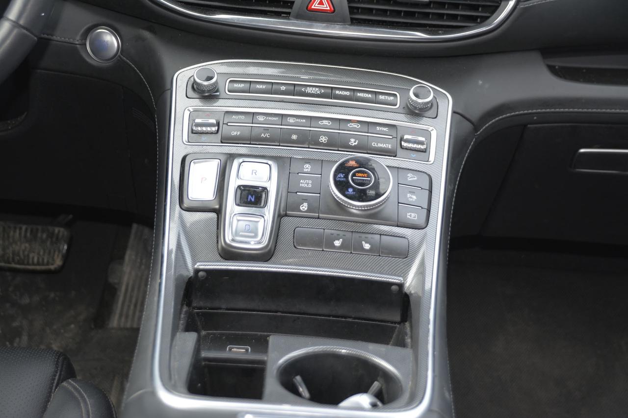 2023 Hyundai Santa Fe Preferred Photo