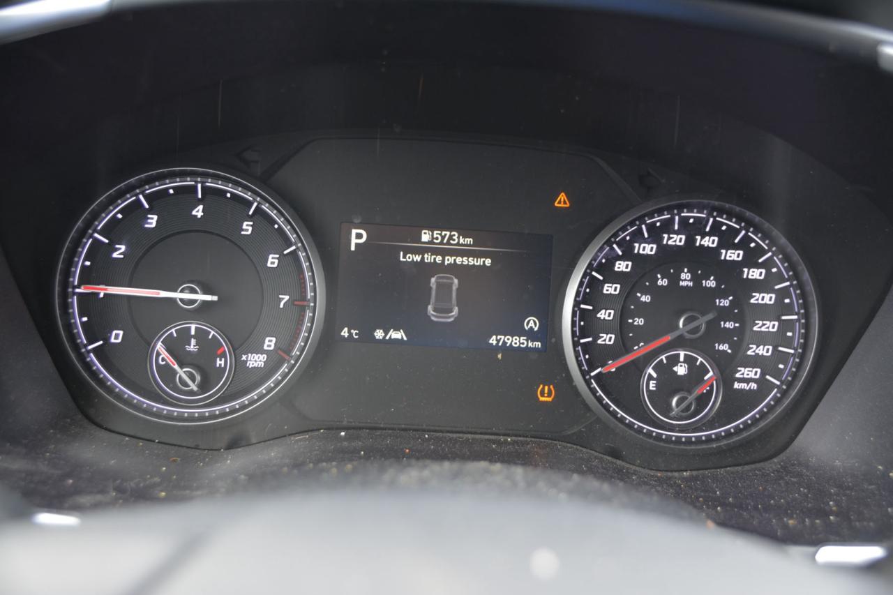 2023 Hyundai Santa Fe Preferred Photo