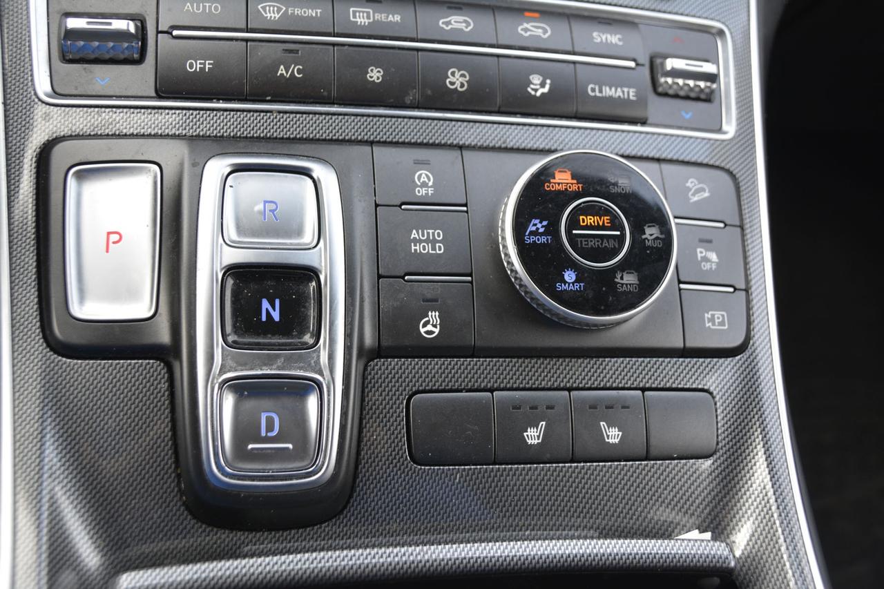 2023 Hyundai Santa Fe Preferred Photo