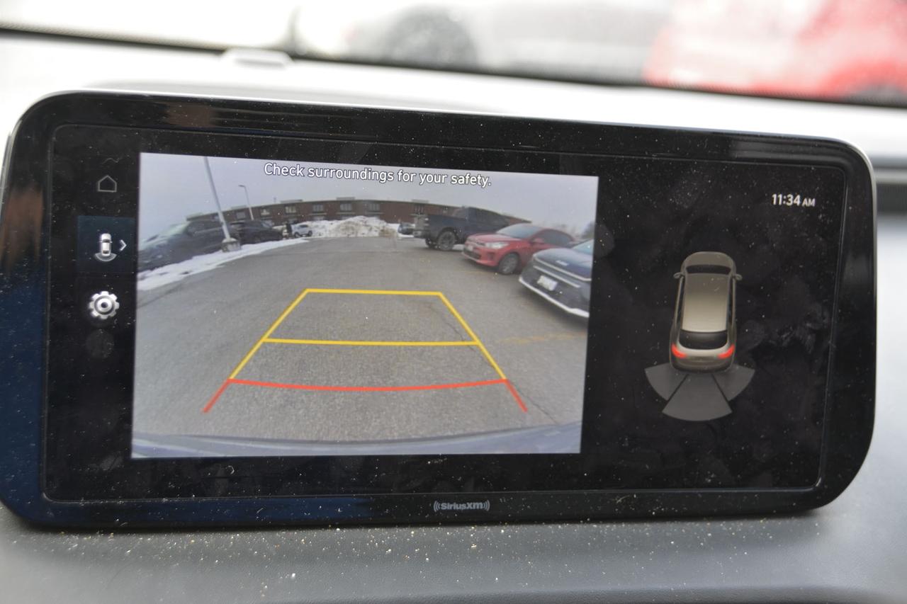 2023 Hyundai Santa Fe Preferred Photo