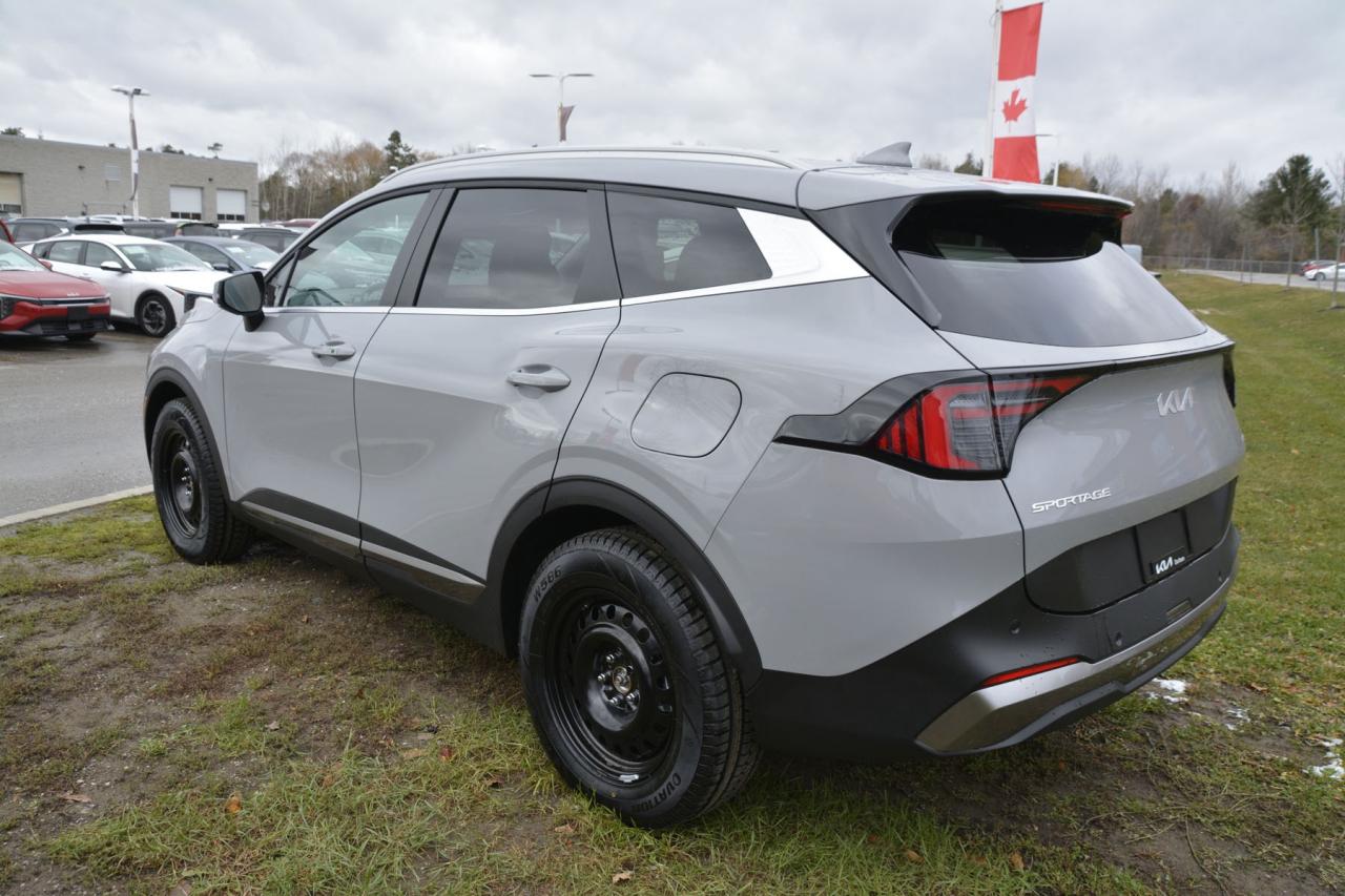 2026 Kia Sportage Hybrid EX Photo