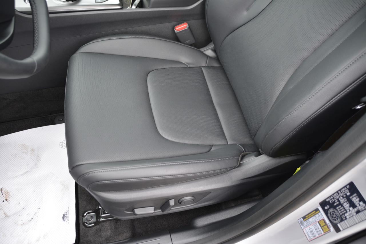 2026 Kia Sportage Hybrid EX Photo