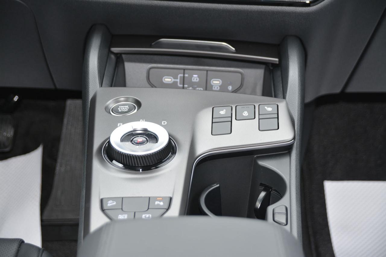 2026 Kia Sportage Hybrid EX Photo