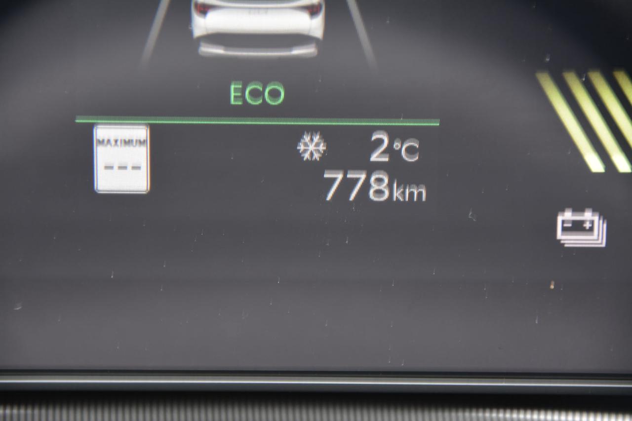 2026 Kia Sportage Hybrid EX Photo