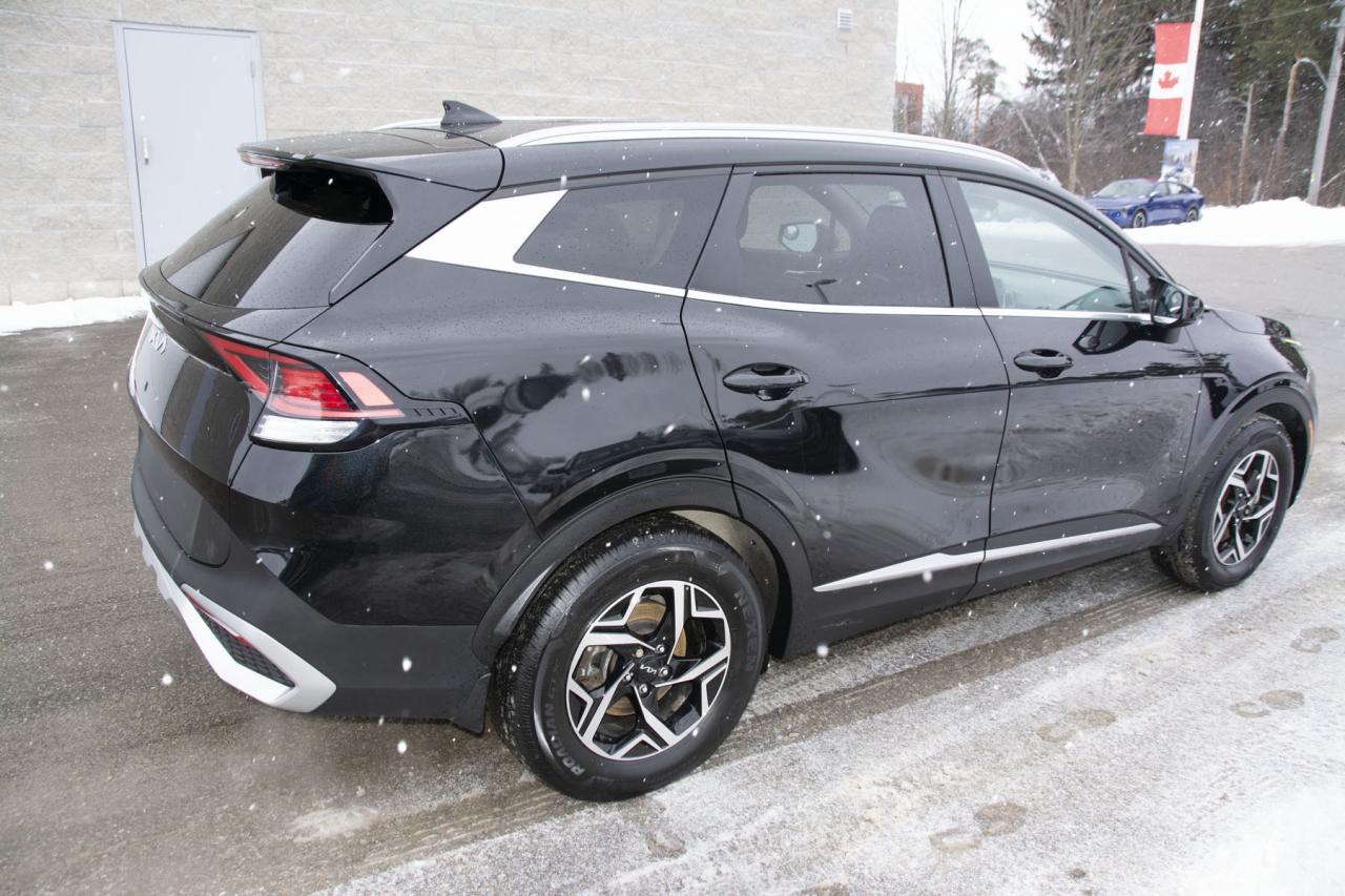 2023 Kia Sportage LX Photo