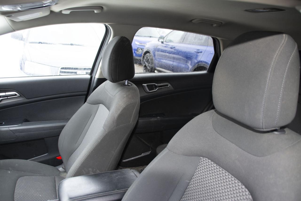 2023 Kia Sportage LX Photo