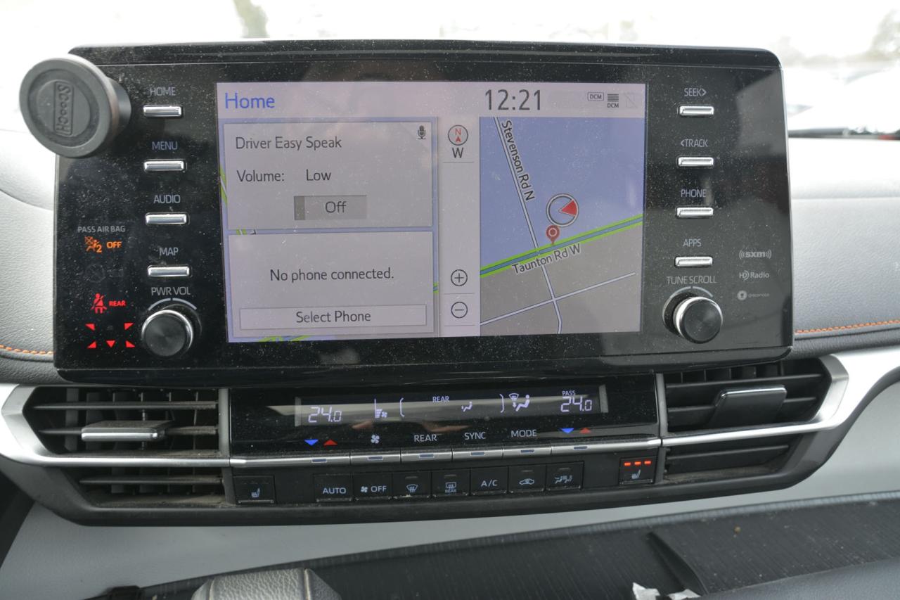 2021 Toyota Sienna 7 PASSENGER Photo