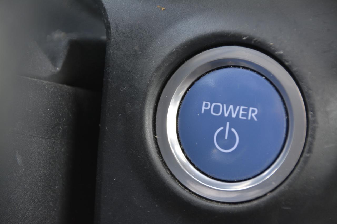 2021 Toyota Sienna 7 PASSENGER Photo