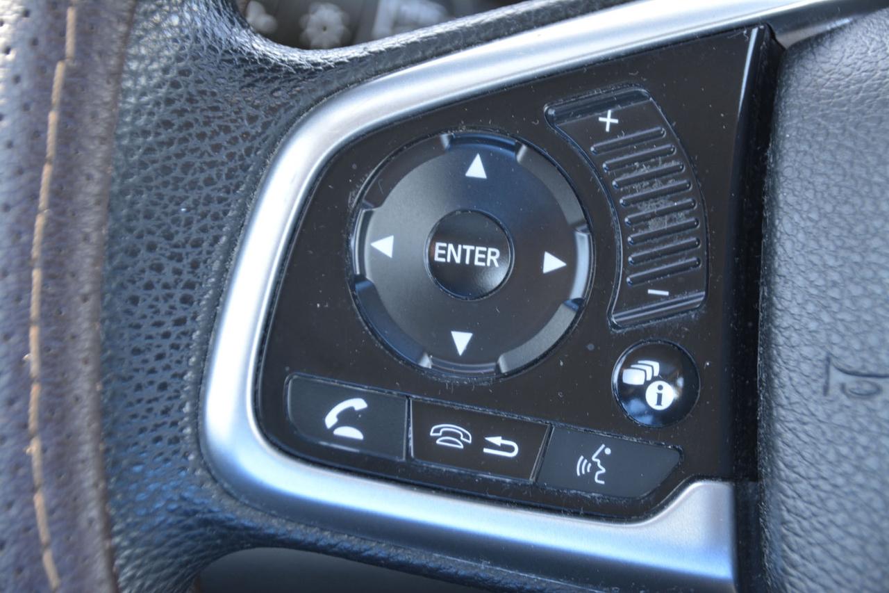 2017 Honda Civic w/Honda Sensing Photo