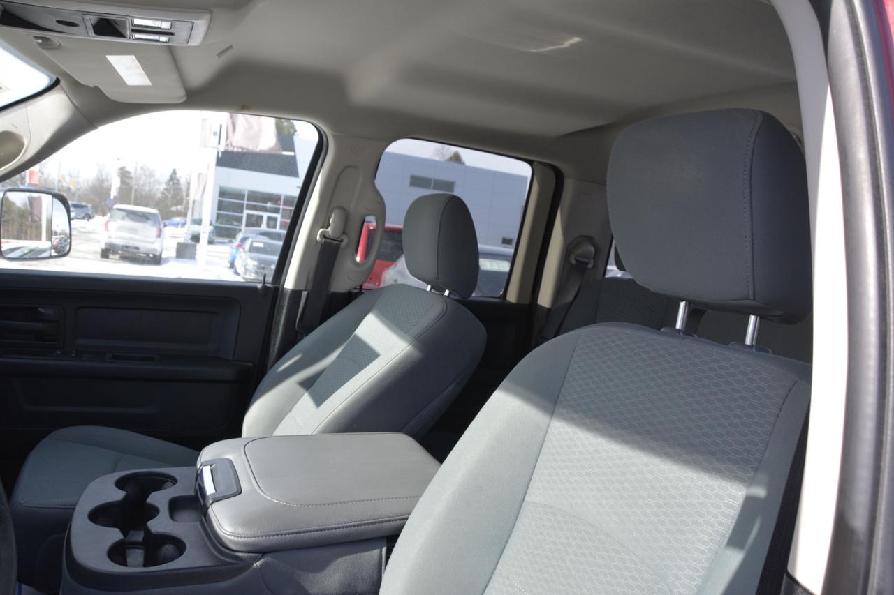 2017 RAM 1500 ST Photo