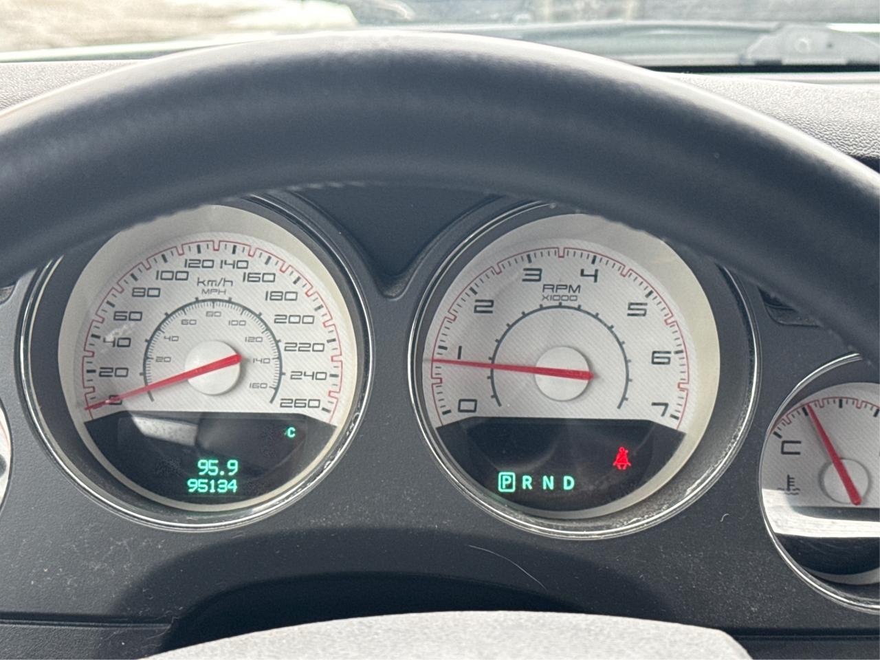 2013 Dodge Challenger SXT APPEARANCE PCKG WE FINANCE ALL CREDIT! Photo