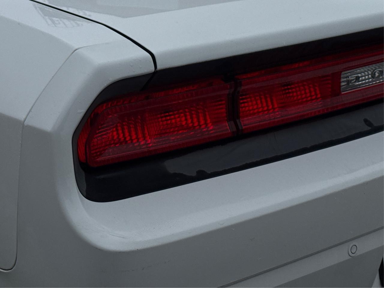 2013 Dodge Challenger SXT APPEARANCE PCKG WE FINANCE ALL CREDIT! Photo