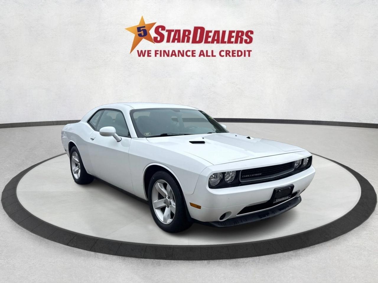 2013 Dodge Challenger SXT APPEARANCE PCKG WE FINANCE ALL CREDIT! Photo0