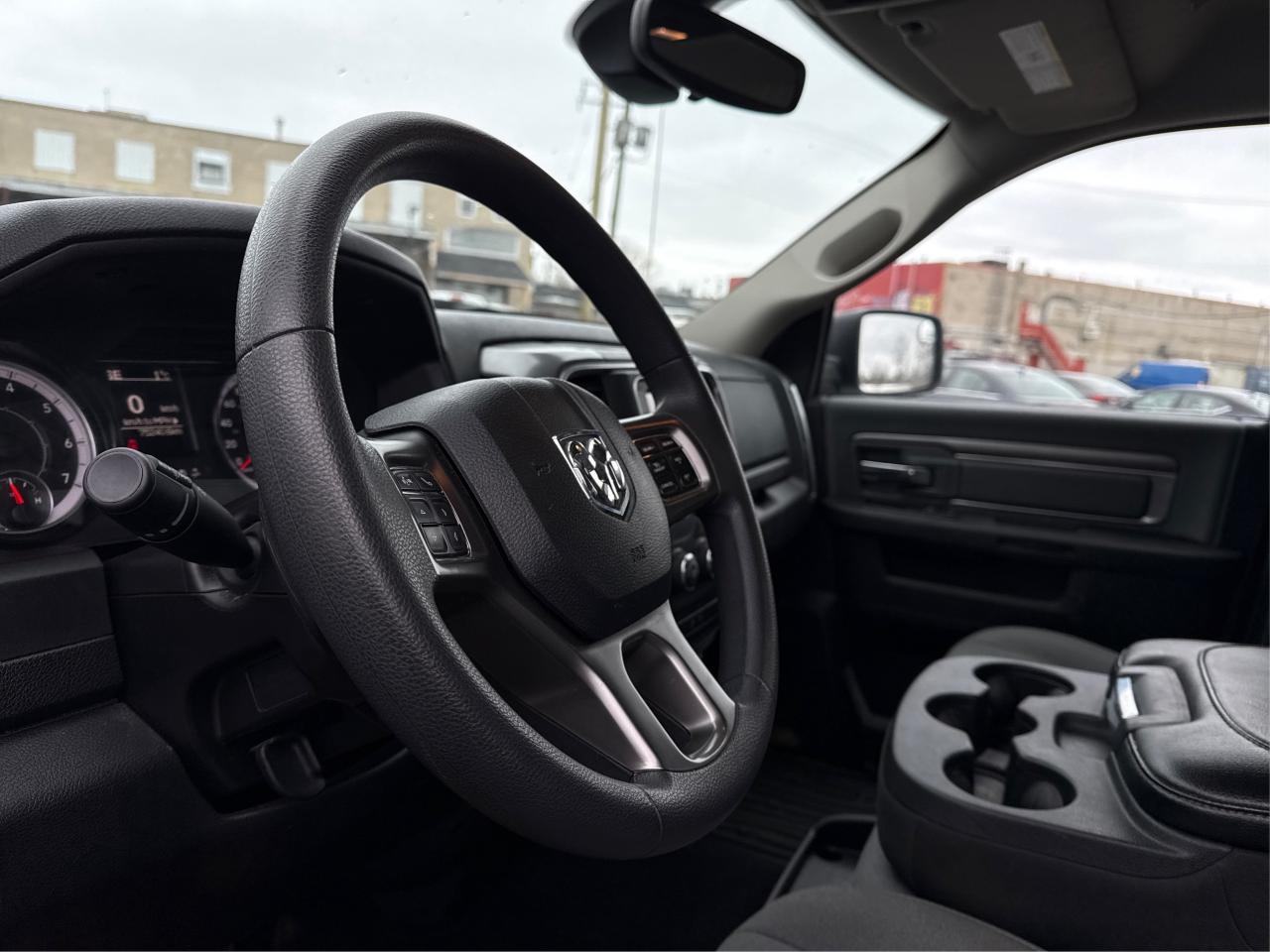 2023 RAM 1500 Classic SLT 4x4 Crew Cab 5'7  BX MINT WE FINANC ALL CREDIT Photo