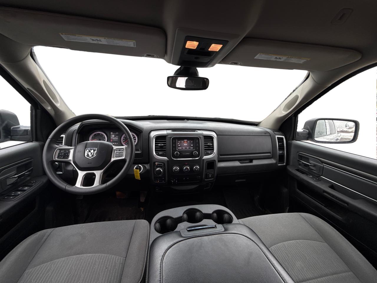 2023 RAM 1500 Classic SLT 4x4 Crew Cab 5'7  BX MINT WE FINANC ALL CREDIT Photo