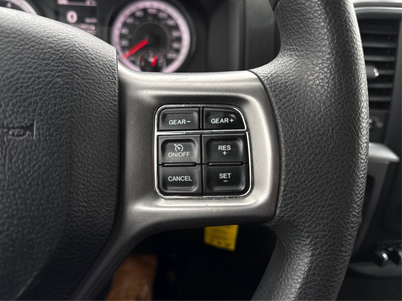 2023 RAM 1500 Classic SLT 4x4 Crew Cab 5'7  BX MINT WE FINANC ALL CREDIT Photo