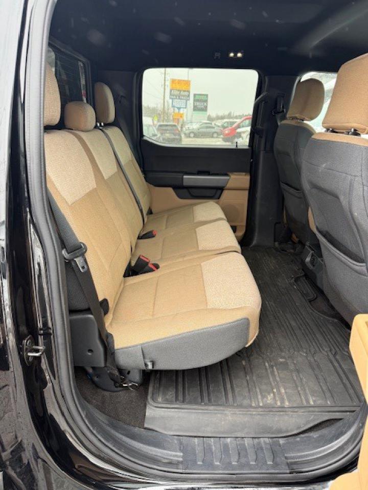 2022 Ford F-150 XLT 4WD SuperCrew 5.5' Box, Cap, Navigation Photo