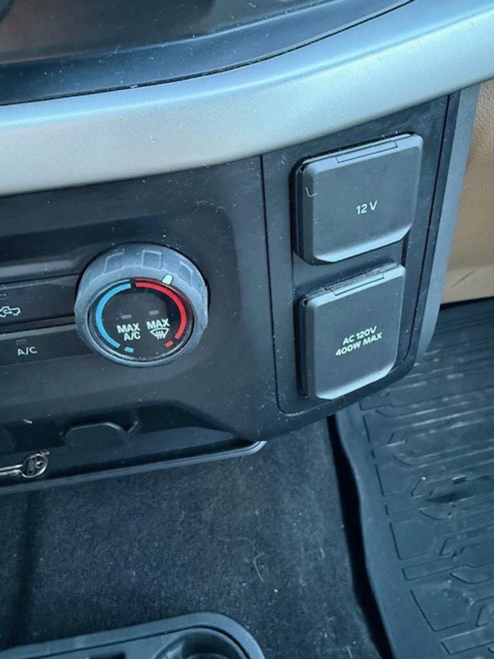 2022 Ford F-150 Navigation, Leer Cap, Certified. Photo