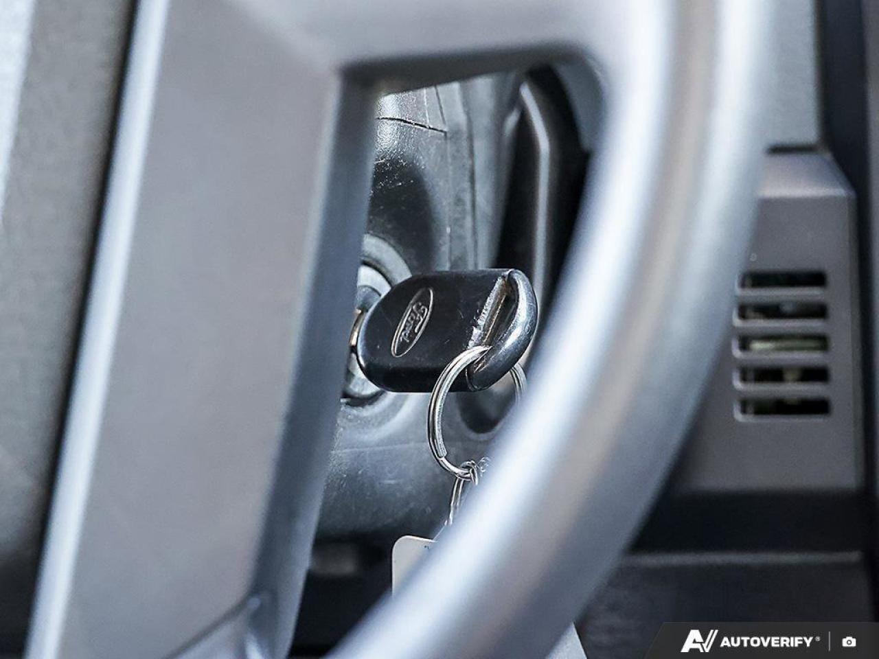 2013 Ford F-150 STXSTX, SUPERCAB, V6, RWD, ALLOYS, AS-TRADED! Photo