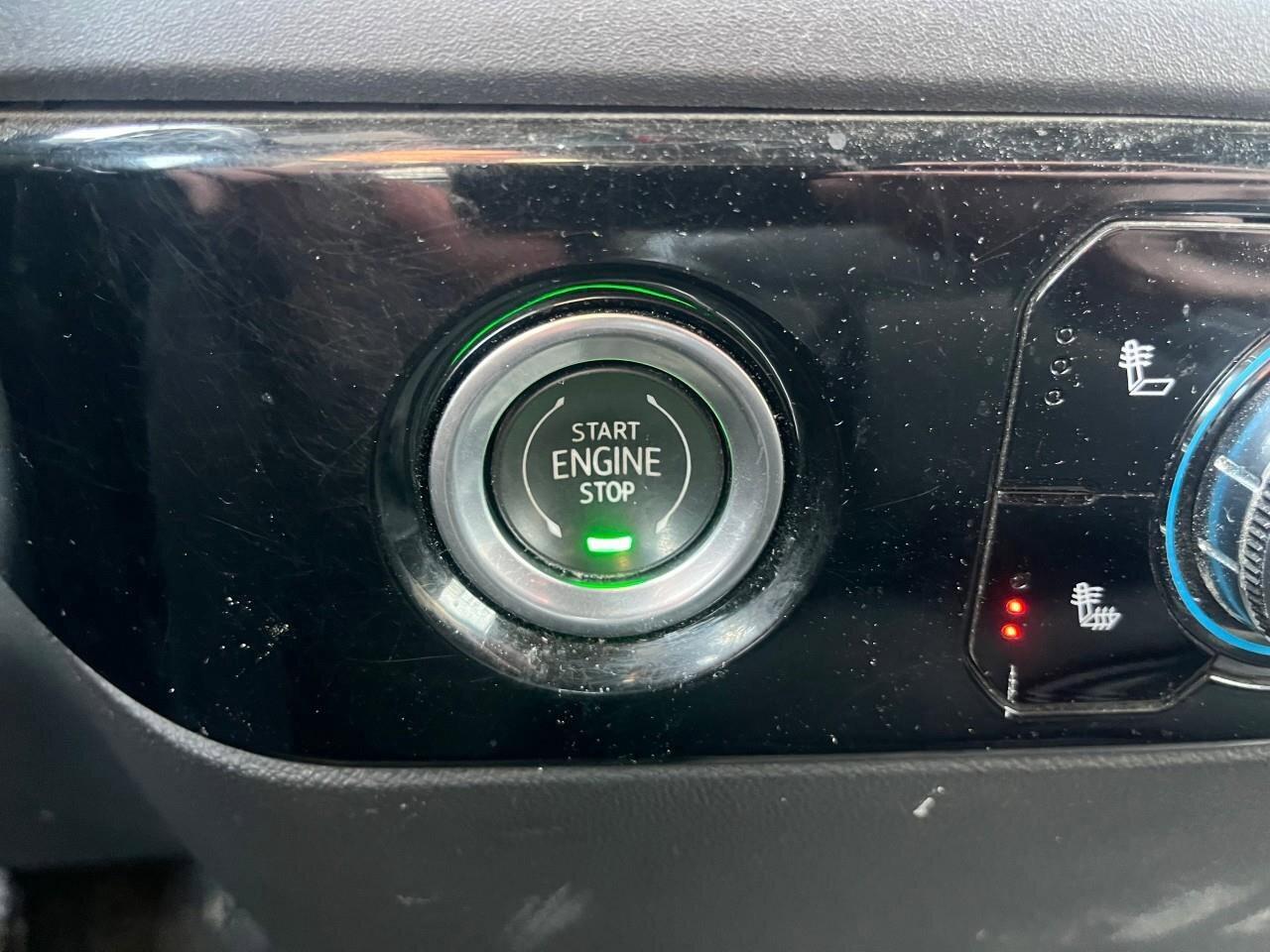 2023 GMC Sierra 1500 SLESLE, 5.3L V8, 4X4, CLOTH, ALLOYS, 1-OWNER, CERT Photo