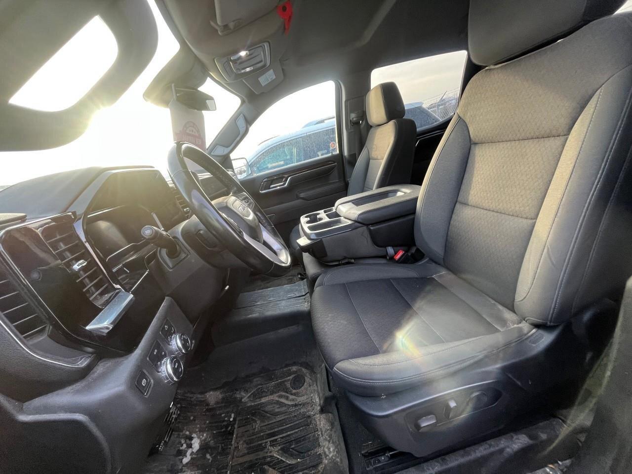 2023 GMC Sierra 1500 SLESLE, 5.3L V8, 4X4, CLOTH, ALLOYS, 1-OWNER, CERT Photo