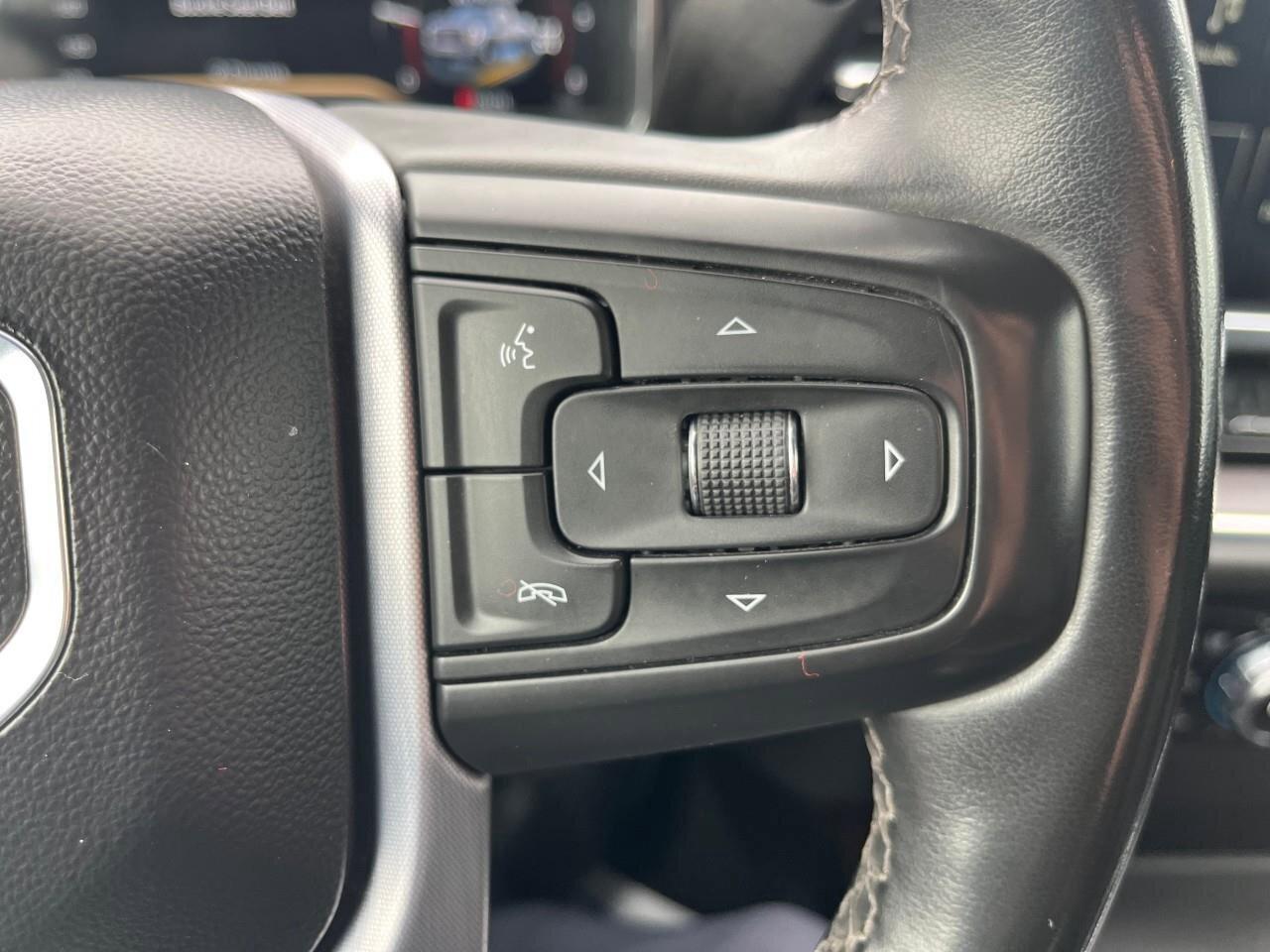 2024 GMC Sierra 3500HD SLTSLT, 6.6L V8 DIESEL, 4X4, LEATHER, ALLOYS, 1-OW Photo