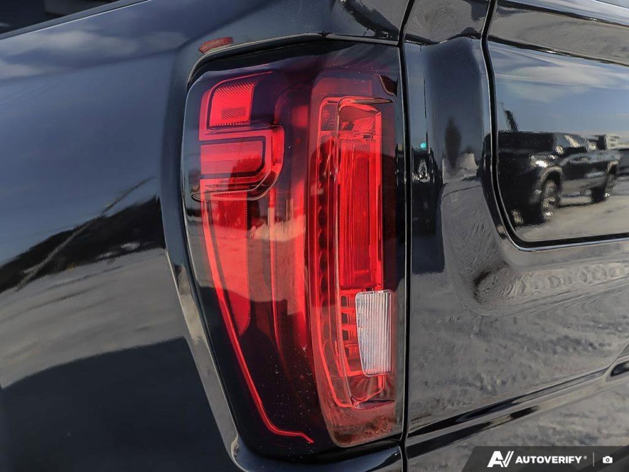 2023 GMC Sierra 1500 4WD Crew Cab 147  Denali Ultimate Photo