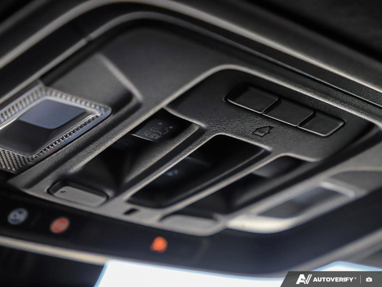 2023 GMC Sierra 1500 4WD Crew Cab 147  Denali Ultimate Photo