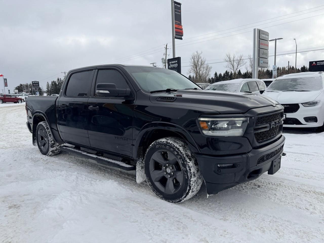 2020 RAM 1500 Big HornBIG HORN, 5.3L HEMI V8, 4X4, LEATHER, ALLO Photo