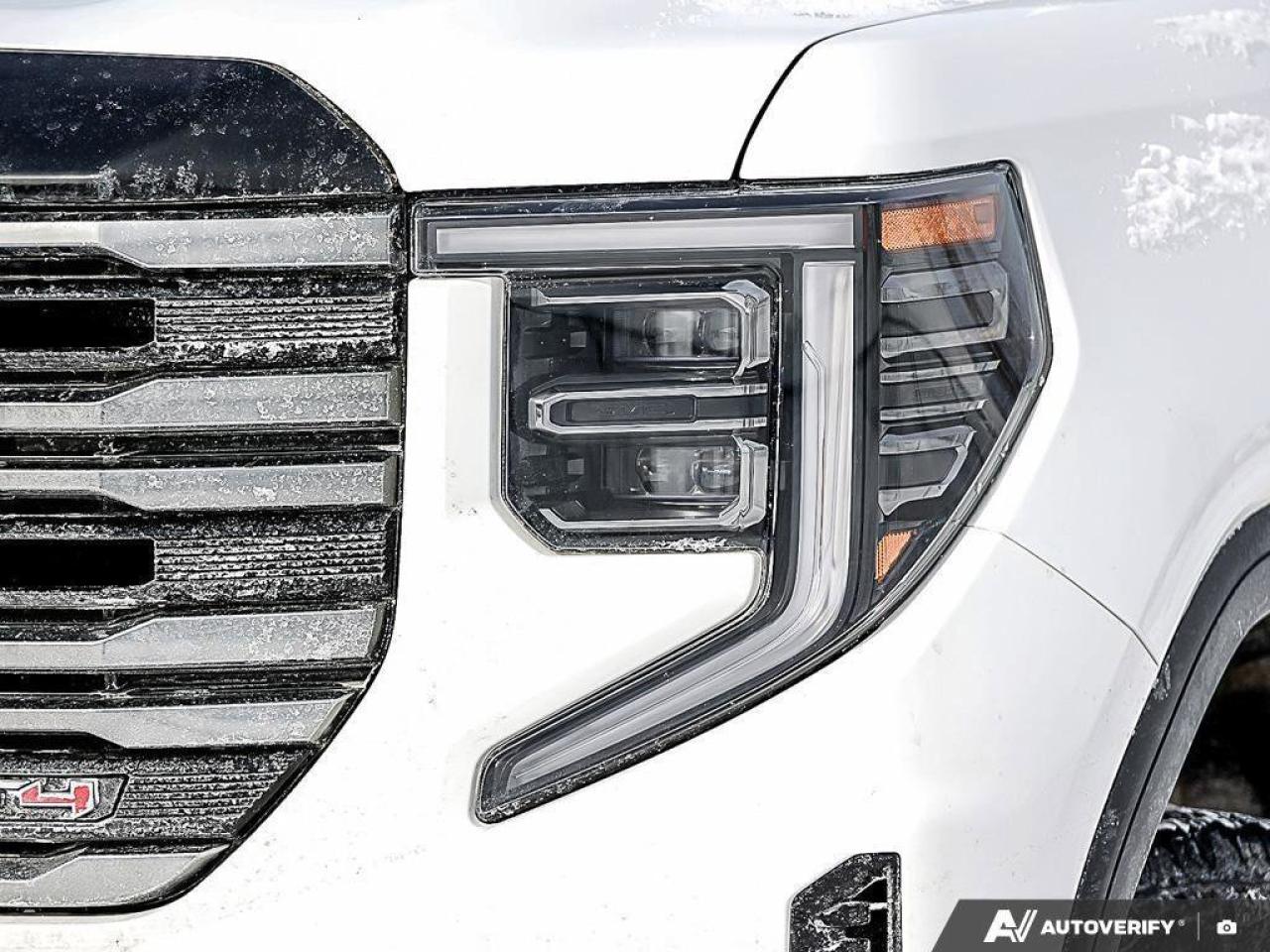 2025 GMC Sierra 1500 AT4AT4, 5.3L V8, 4X4, LEATHER, LOADED, 1-OWNER, CE Photo