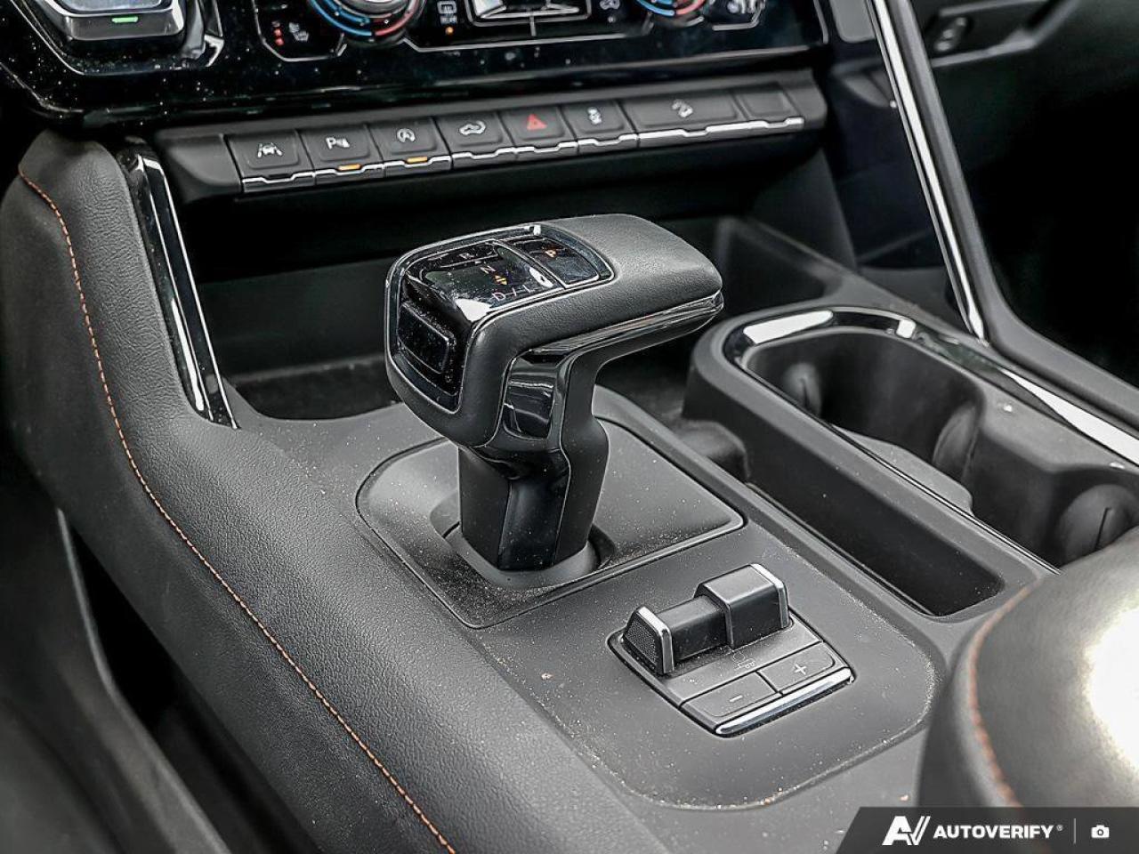 2025 GMC Sierra 1500 AT4AT4, 5.3L V8, 4X4, LEATHER, LOADED, 1-OWNER, CE Photo