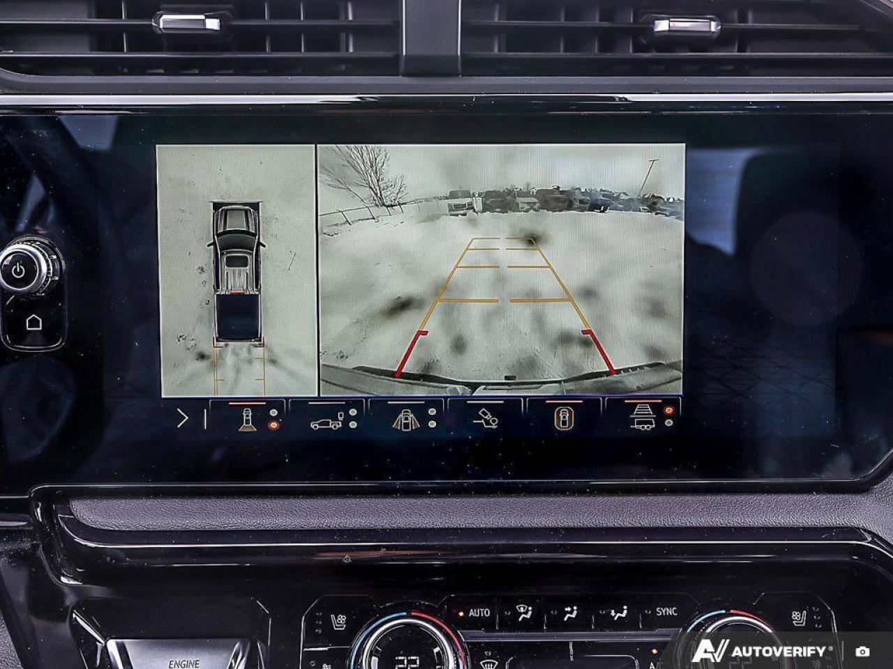 2025 GMC Sierra 1500 AT4AT4, 5.3L V8, 4X4, LEATHER, LOADED, 1-OWNER, CE Photo