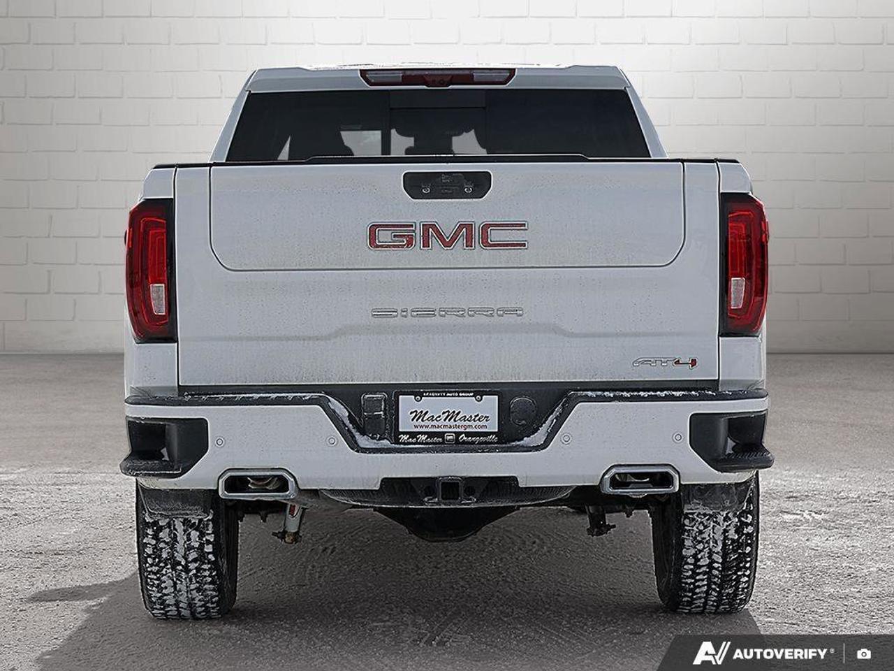 2025 GMC Sierra 1500 AT4AT4, 5.3L V8, 4X4, LEATHER, LOADED, 1-OWNER, CE Photo
